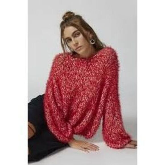 New Urban Outfitters UO Jamie Fuzzy Sweater Size XS - Picture 2 of 9